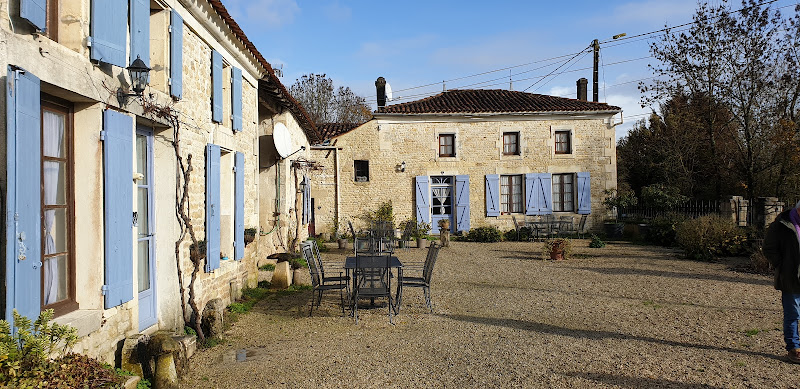 Chez fins Bois à Néré