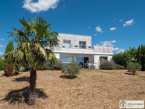 Gîte "Ici et Ailleurs" à Quins