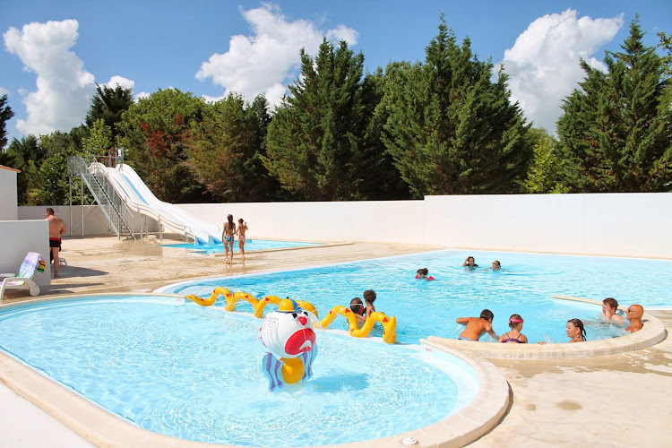 Camping 2B à Semussac