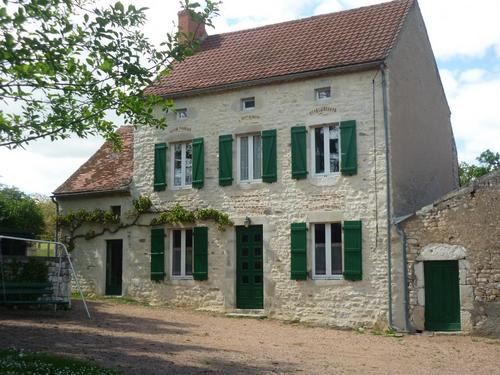 Le Villeneuve à EBREUIL