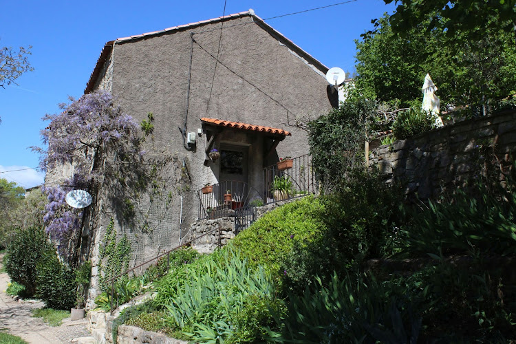 chambres d hôtes Wisteria Gours à Lunas