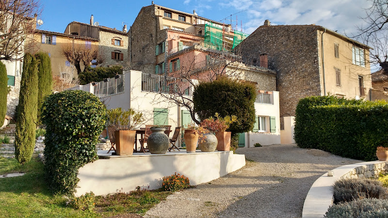 Maison Rose à Cipières