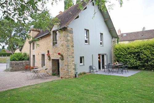 La Grange de Cerisé à Alencon / Cerise