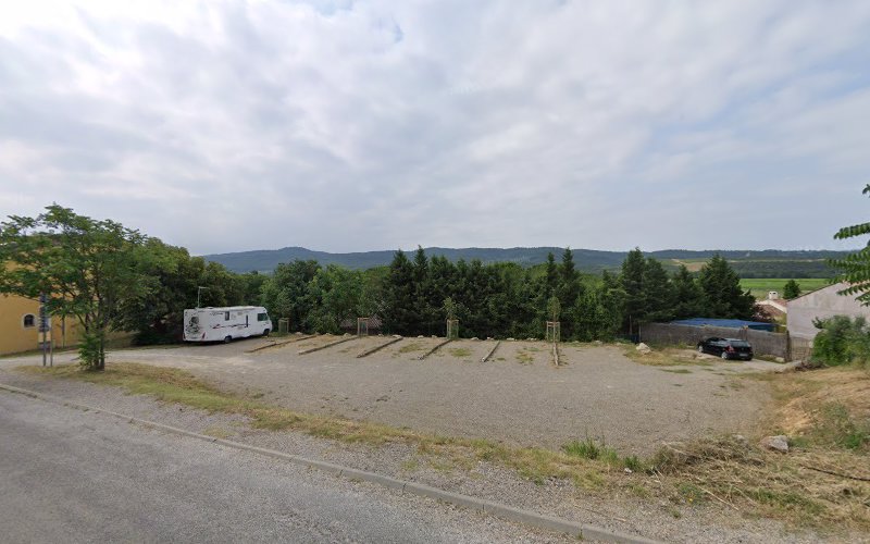 Camping Car Parking à Montfort-sur-Argens