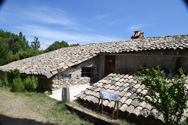 Camping de Fontliesse à Champtercier