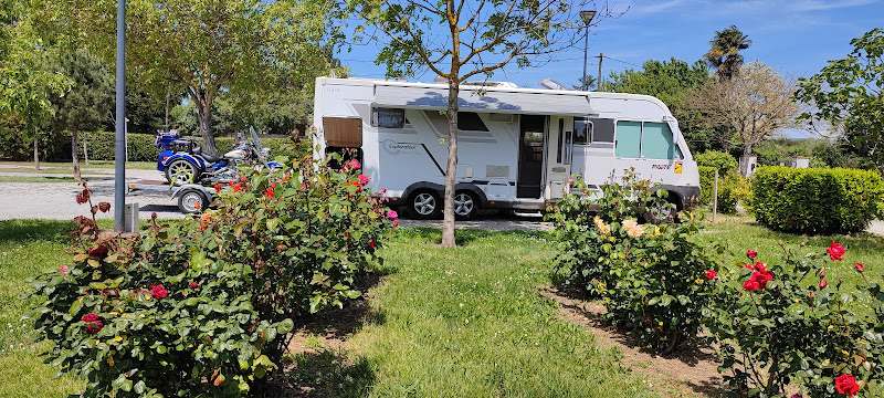 Aire camping car d Alzonne à Alzonne