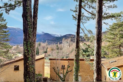 Appart 40 à Montbrun Les Bains