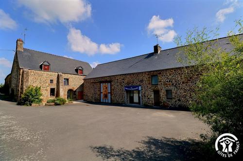 Ferme de la Begossiere à Roz Sur Couesnon