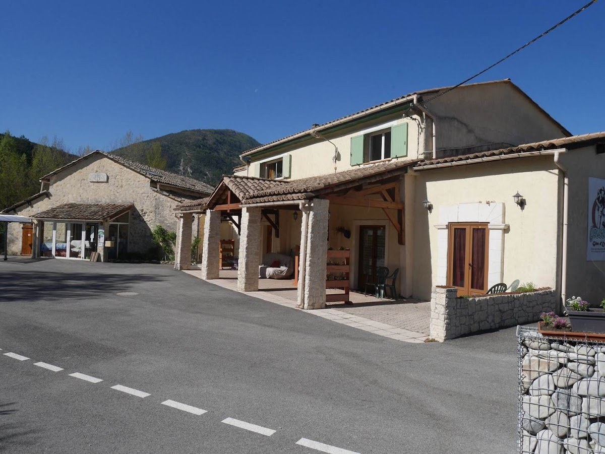 L Oustaou à Castellane