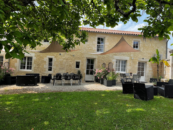 Les gites du Castel Silence à Port-d'Envaux