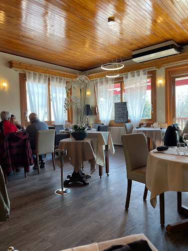 Hôtel Restaurant La Table D Auré à Chamousset