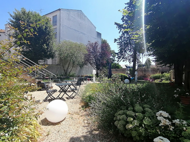 hôtel From Europe à Poitiers