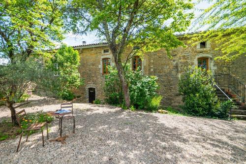Chambres et tables d hôtes Mas de La Chadenède à Lagorce