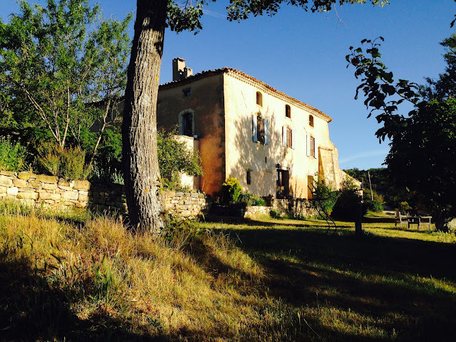 Gîte de Chaloux à Simiane-la-Rotonde