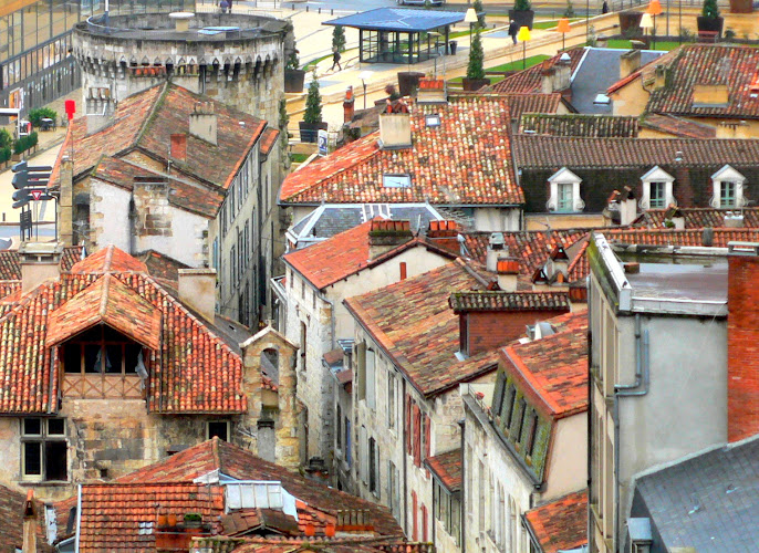 Les Suites du Thtre à Périgueux