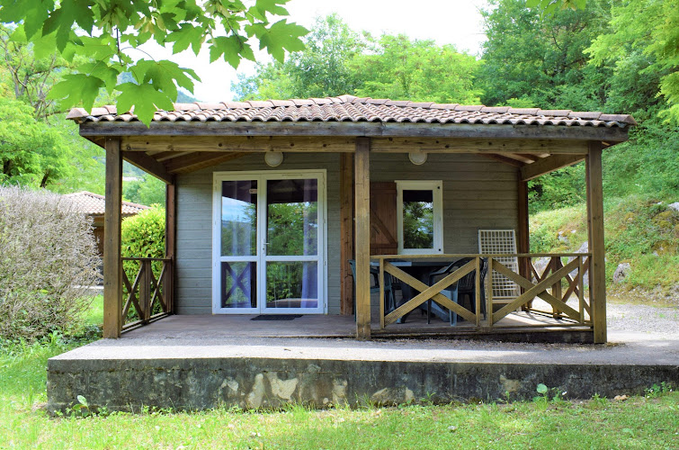 Camping municipal La Colombe à Aurel