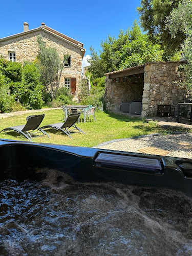 A Casa Vecchia à Peri