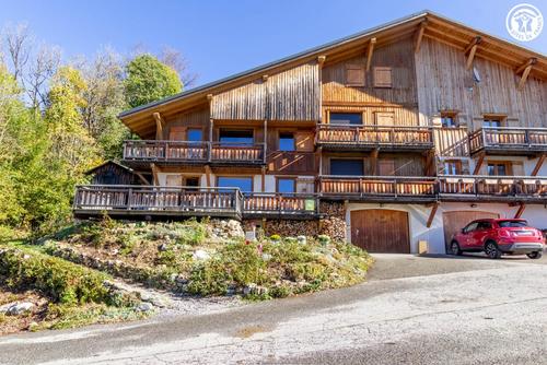 Chalet La Cour à Notre Dame De Bellecombe
