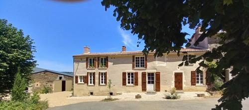 Maison de l'Astronome Largeteau à Mouilleron-Saint-Germain