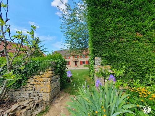 Jardin des Sens à Éguilly