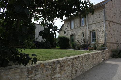 Au Bon Vivre à Champlat Et Boujacourt