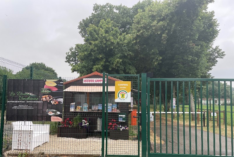 Camping Au Bord du Lay
