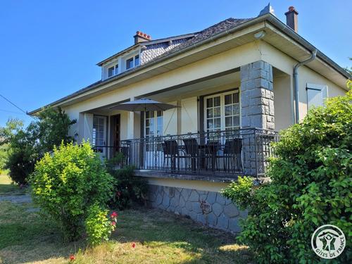 Gîte du Gasquet à Bassignac Le Bas