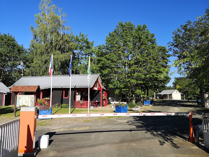 Camping Site Robinson à La Guerche-sur-l'Aubois