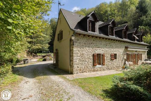 Gîte de la Roche à LARODDE