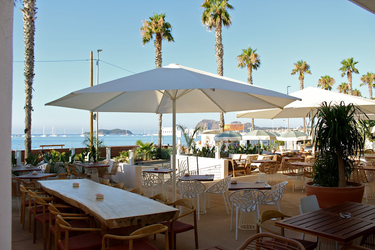 Hôtel Plage Le Rose Thé à La Ciotat