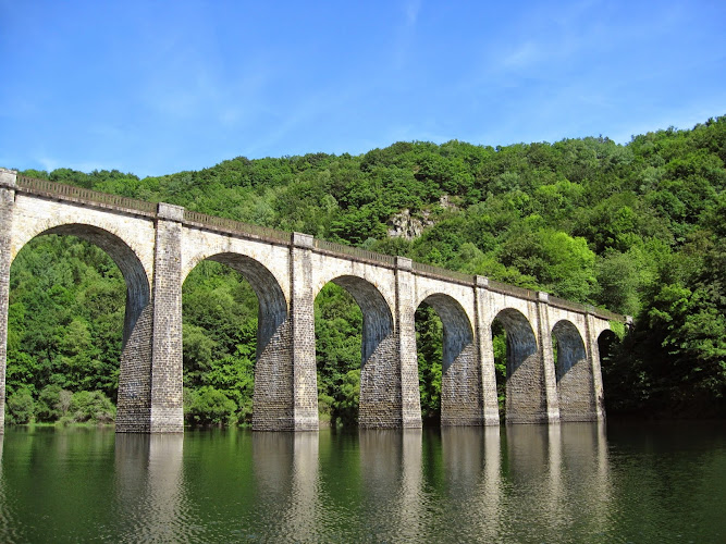 Camping Pont du Rouffet à Saint-Martin-Cantalès