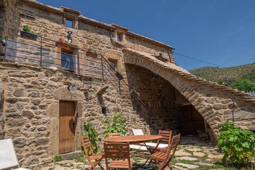 Gîte Chemin des Menhirs 4/6 personnes à LES BONDONS