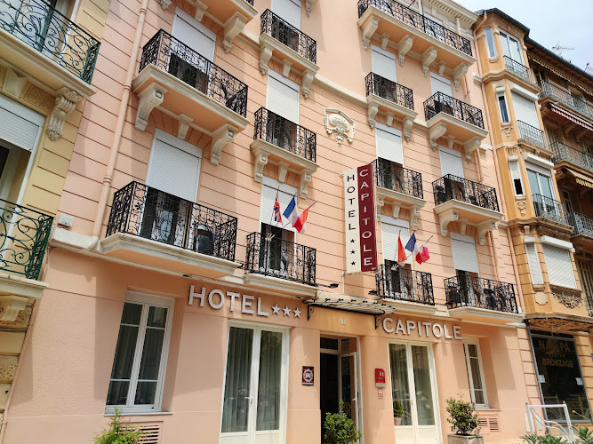 Hôtel Capitole à Beausoleil
