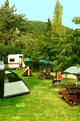 Camping Les Terrasses à Puycelci