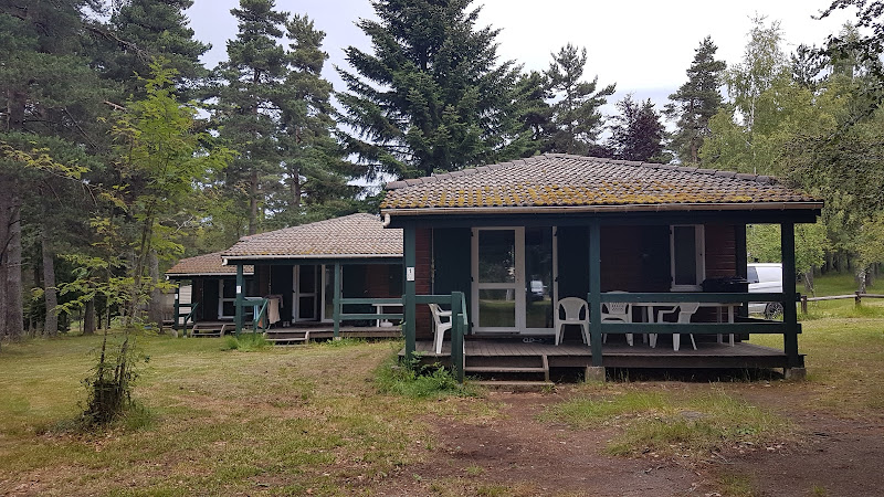 Camping du Lac de Devesset à Devesset