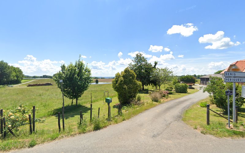 Saint-Cyr-les-Champagne à Saint-Cyr-les-Champagnes