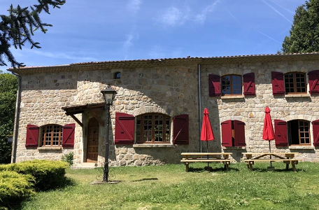 Gte Chteau Rousset à Saint-Apollinaire-de-Rias