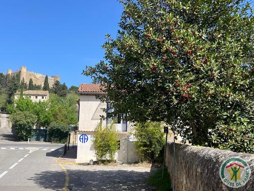 Les deux A à Montfaucon