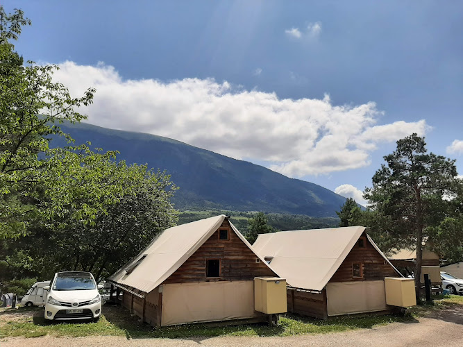Camping de la Plage à Treffort