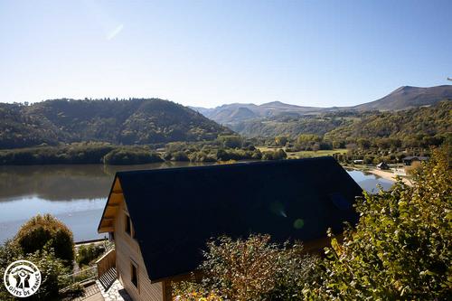Le Chalet de Rose à Chambon Sur Lac