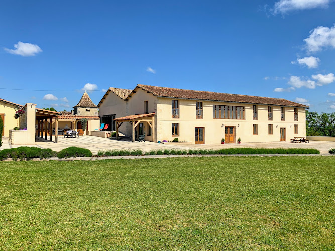 La Grange des Bardins à Blanzaguet-Saint-Cybard