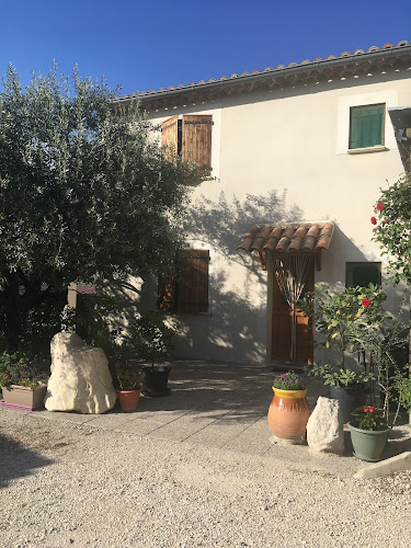Chambres d hôtes gîte et location à Nyons