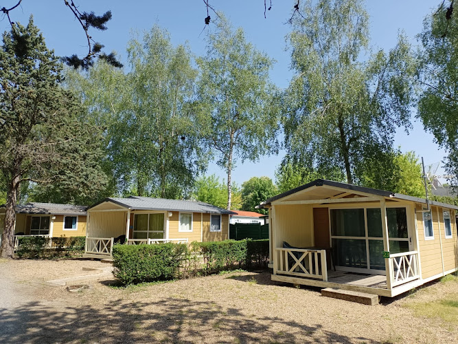 Camping Municipal de la Vègre à Tennie