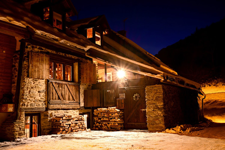 Chez Bear Ski Lodge à Briançon