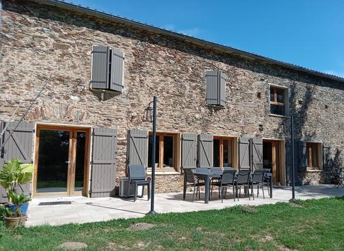 Gîte de la Fontaine à LES CAMMAZES