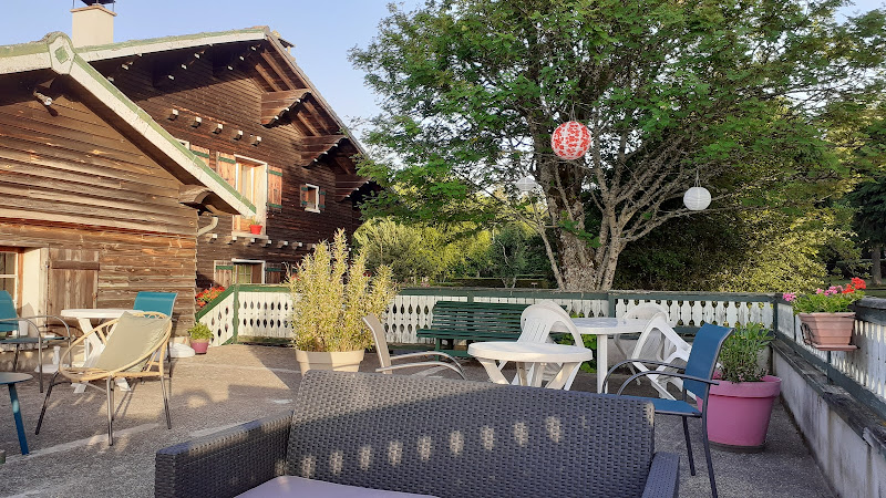 Camping Les Hirondelles à Le Chambon-sur-Lignon