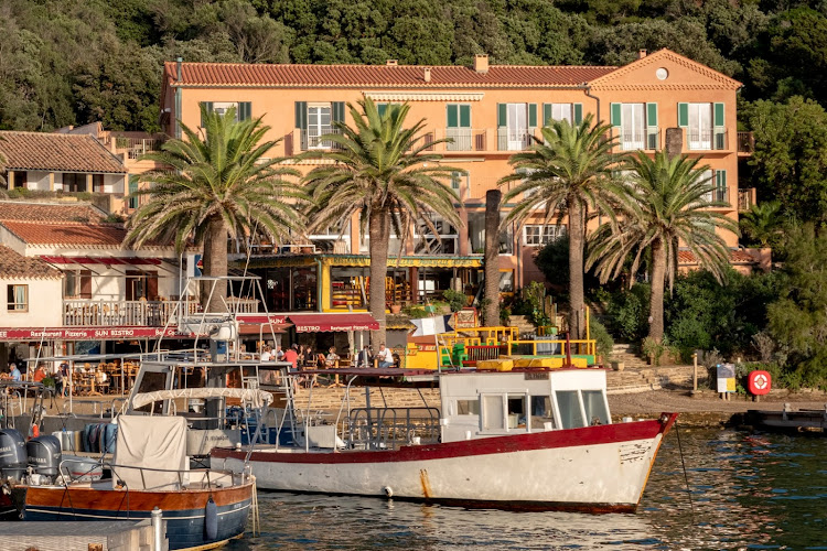 Hostellerie Provençale à Hyères