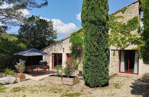 Le Clos des Chênes à Lagarde-Paréol