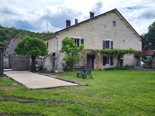 Gîte du fer a cheval à Port Lesney