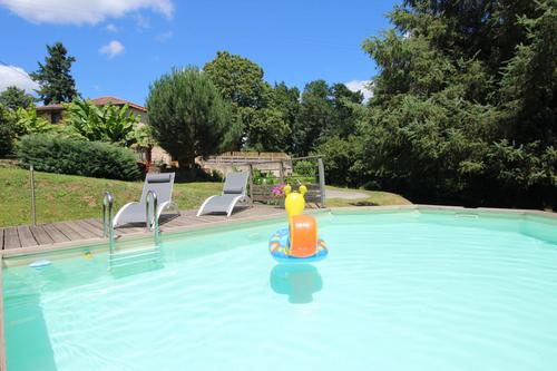 Le four à pain d'Ermance à Chaillac Sur Vienne